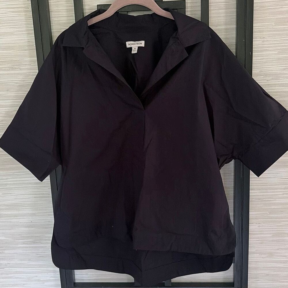 Nordstrom oversized navy cotton short sleeve blouse size M